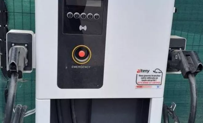 Installation de bornes de recharge pour véhicules électriques (IRVE), Saint-Paul, ERGONE medical services