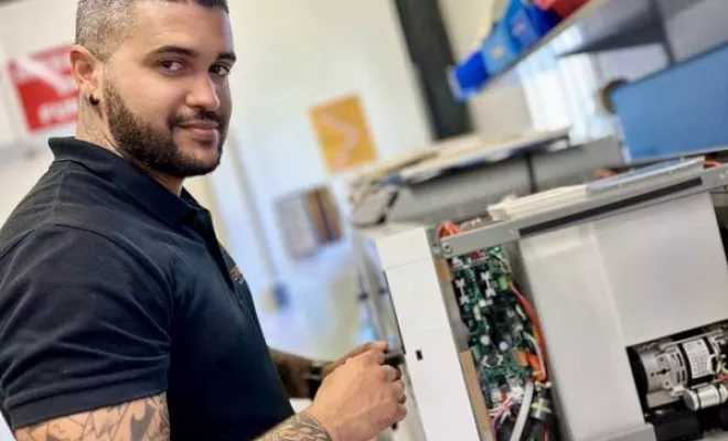 Une équipe SAV expérimentée et performante, Saint-Paul, ERGONE medical services