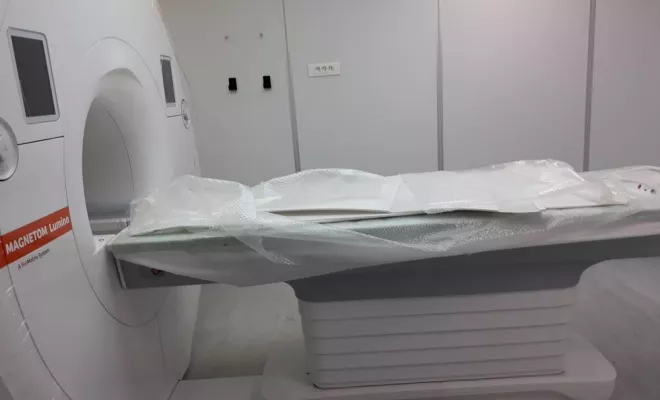 LIVRAISON ET INSTALLATION D'IRM SUR SITE, Saint-Paul, ERGONE medical services